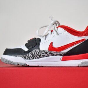 Kid's Jordan Legacy 312 Low PS Little Kids / Boys 13C